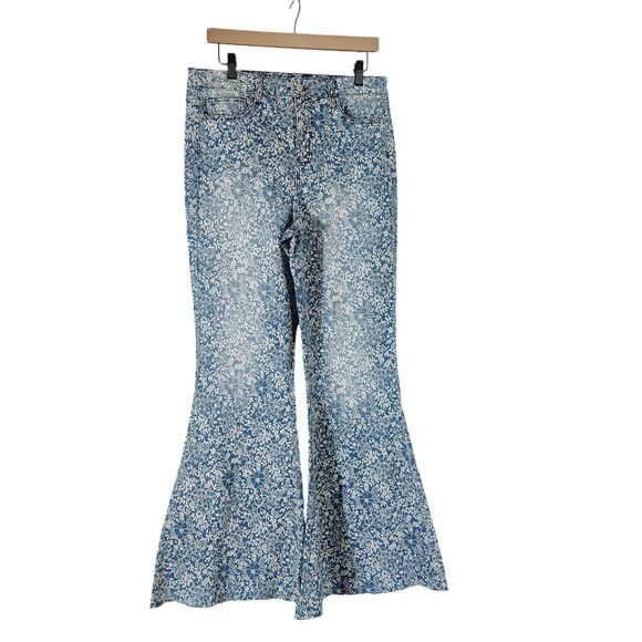 Altar'd State Womens Boho Flare Jeans Size 31 Blue Denim Floral Bell Bottom - Picture 4 of 12